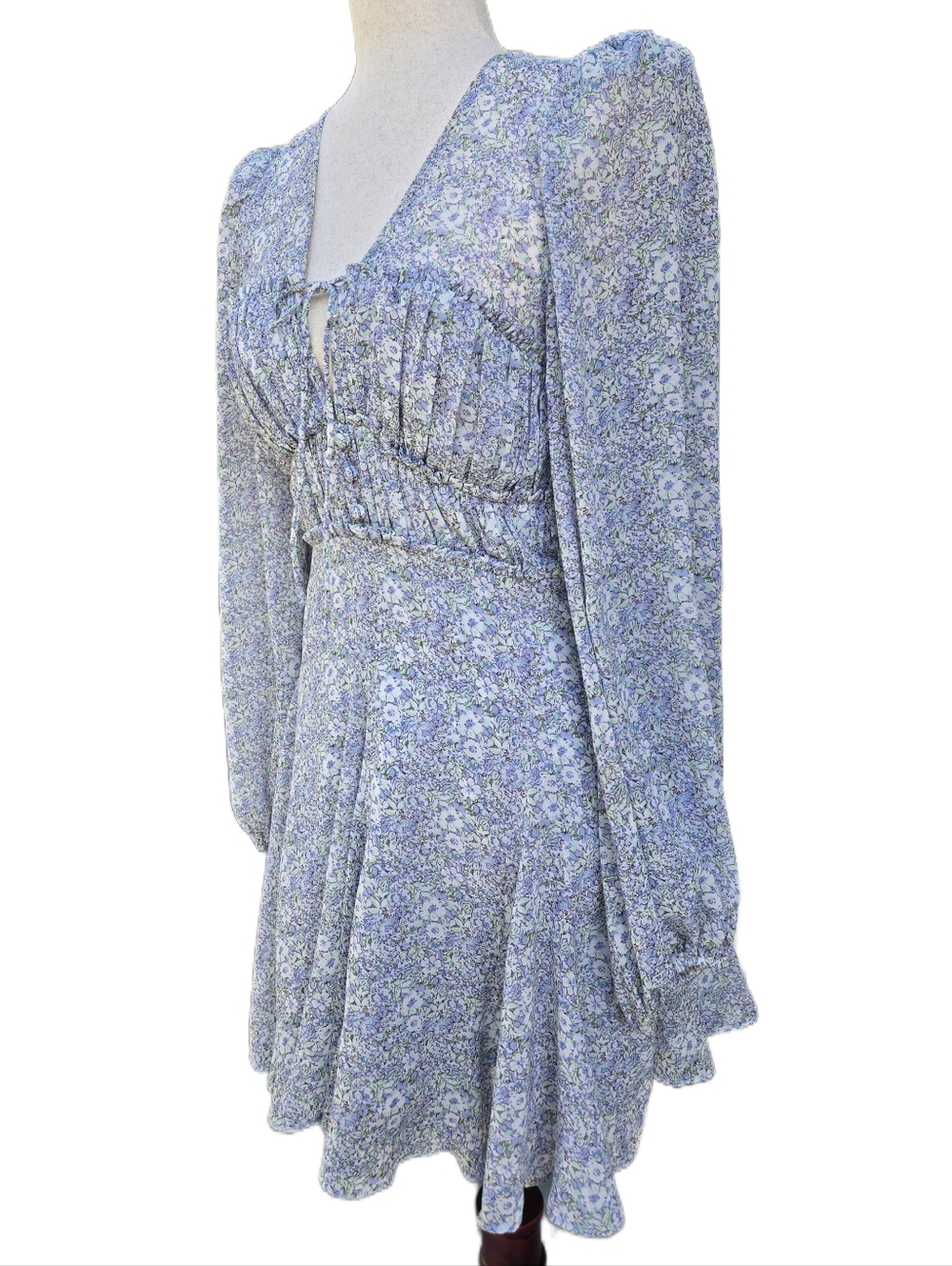 ASTR the Label Floral Mini Dress Light Blue Long Sleeve Cutout Smocked Back S - Picture 3 of 12